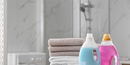 Jakie płyny dodaje się do prania?