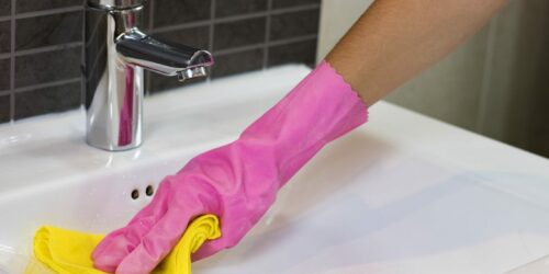 Do czego nadają się środki szorujące?